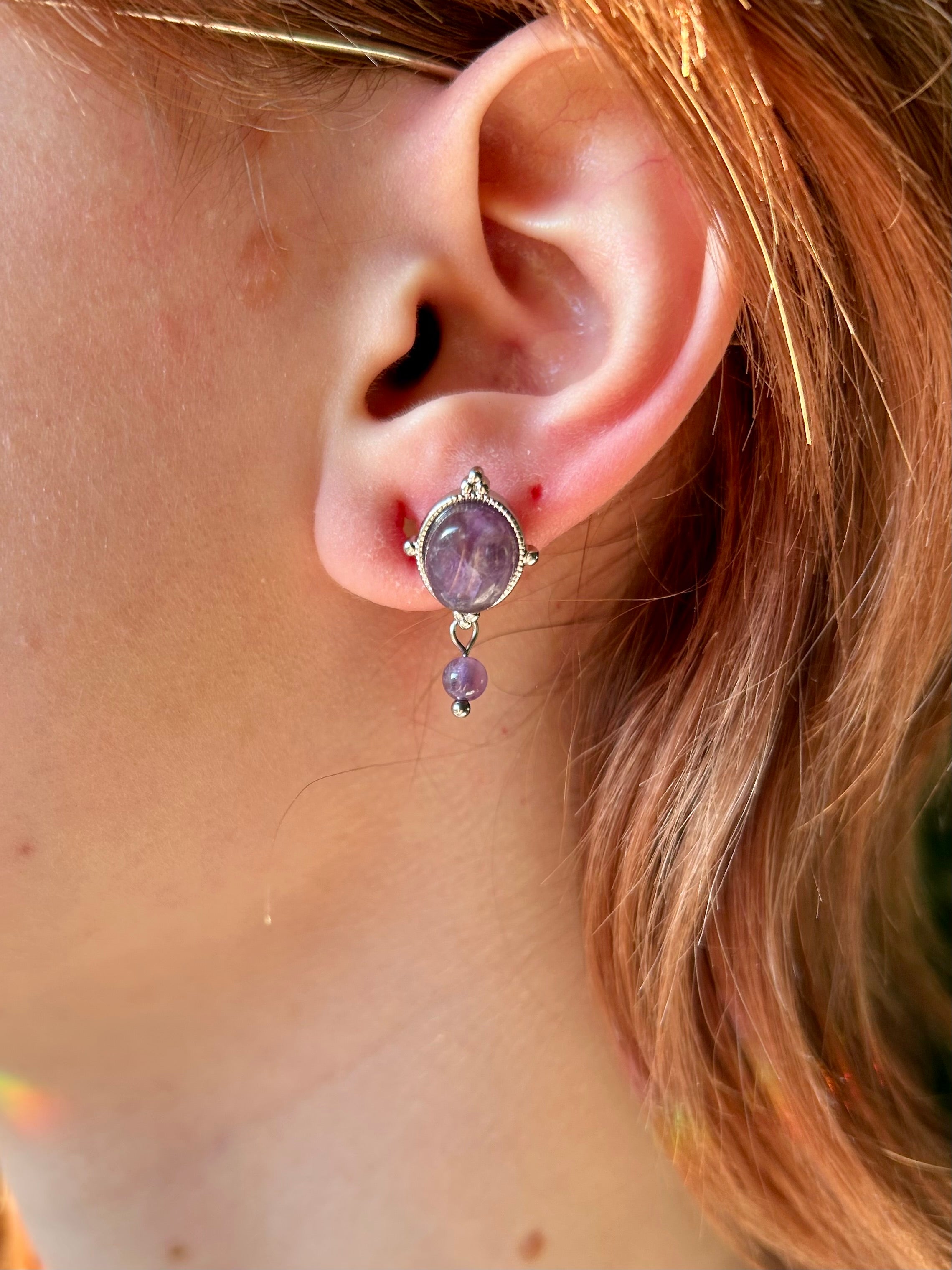 Puces d’oreilles Beruna pierres naturelles personnalisable et amovibles