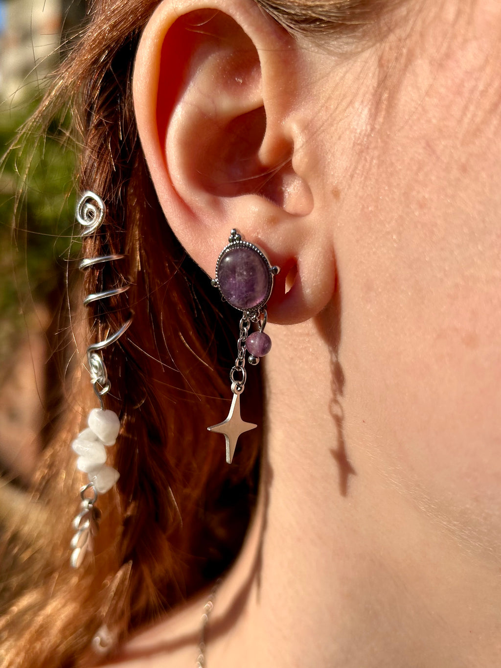 Puces d’oreilles Beruna pierres naturelles personnalisable et amovibles